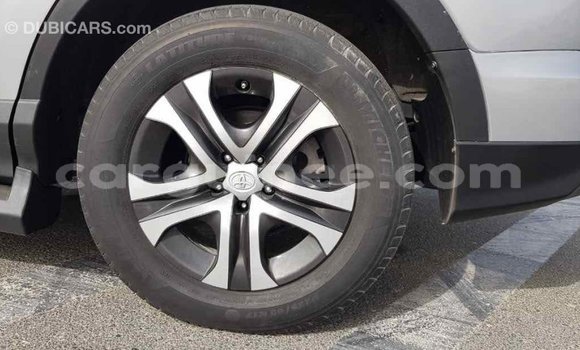 Acheter Import Voiture Toyota RAV4 Autre à Import - Dubai, Conakry Acheter Import Voiture Toyota RAV4 Autre à Import - Dubai, Conakry