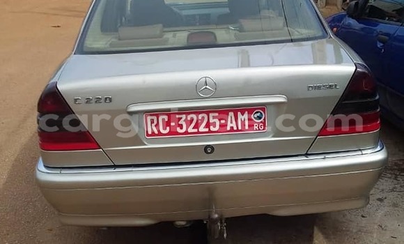 Acheter Occasion Voiture Mercedes-Benz C–Class Gris à Conakry, Conakry Acheter Occasion Voiture Mercedes-Benz C–Class Gris à Conakry, Conakry