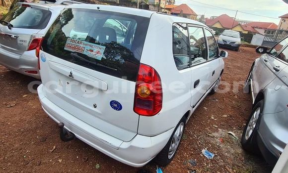 Buy Used Mitsubishi Spacestar White Car in Conakry in Conakry Buy Used Mitsubishi Spacestar White Car in Conakry in Conakry