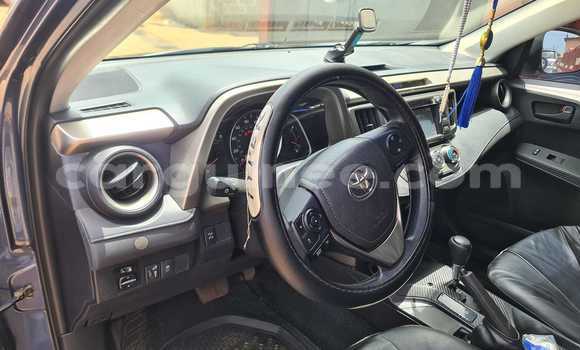 Acheter Occasion Voiture Toyota RAV4 Bleu à Conakry, Conakry Acheter Occasion Voiture Toyota RAV4 Bleu à Conakry, Conakry