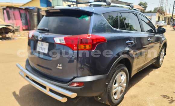 Acheter Occasion Voiture Toyota RAV4 Bleu à Conakry, Conakry Acheter Occasion Voiture Toyota RAV4 Bleu à Conakry, Conakry