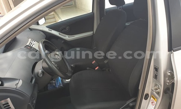 Acheter Occasion Voiture Toyota Yaris Gris à Conakry, Conakry Acheter Occasion Voiture Toyota Yaris Gris à Conakry, Conakry