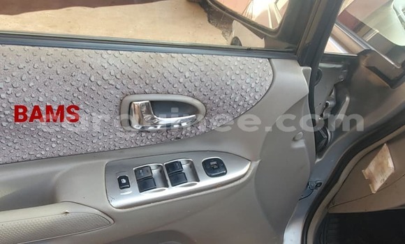 Buy Used Mazda Mazda Premacy Silver Car in Conakry in Conakry Buy Used Mazda Mazda Premacy Silver Car in Conakry in Conakry