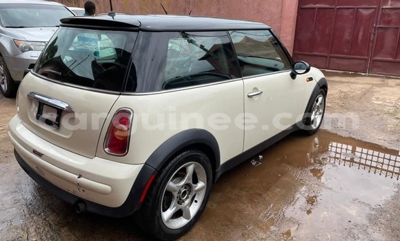 Acheter Occasion Voiture MINI Cooper Blanc à Conakry, Conakry Acheter Occasion Voiture MINI Cooper Blanc à Conakry, Conakry