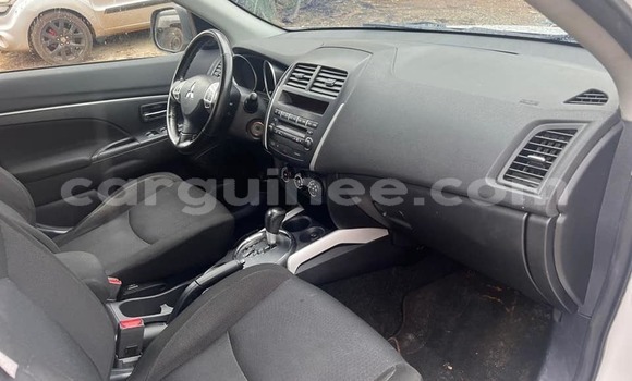 Acheter Occasion Voiture Mitsubishi RVR Blanc à Conakry, Conakry Acheter Occasion Voiture Mitsubishi RVR Blanc à Conakry, Conakry