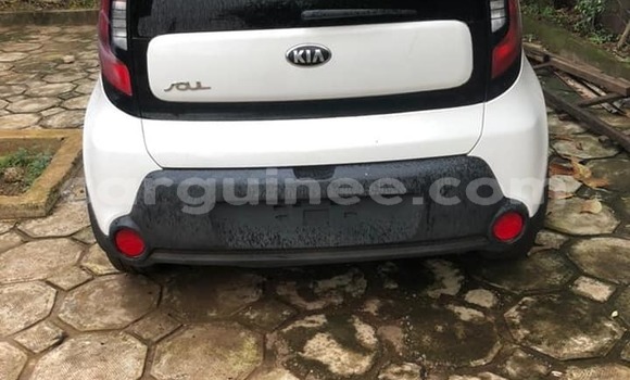 Acheter Occasion Voiture Kia Soul Blanc à Conakry, Conakry Acheter Occasion Voiture Kia Soul Blanc à Conakry, Conakry