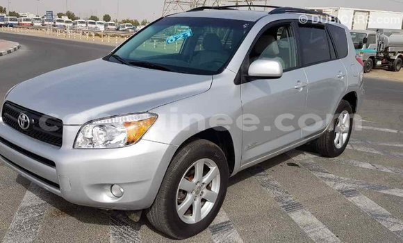 Acheter Import Voiture Toyota RAV4 Autre à Import - Dubai, Conakry Acheter Import Voiture Toyota RAV4 Autre à Import - Dubai, Conakry