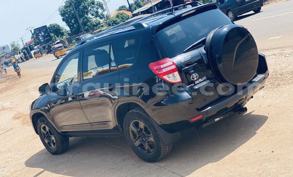 Acheter Occasion Voiture Toyota RAV4 Noir à Conakry, Conakry