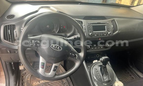 Acheter Occasion Voiture Kia Sportage Marron à Conakry, Conakry Acheter Occasion Voiture Kia Sportage Marron à Conakry, Conakry