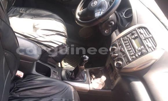 Acheter Occasion Voiture Toyota RAV4 Bleu à Conakry, Conakry Acheter Occasion Voiture Toyota RAV4 Bleu à Conakry, Conakry