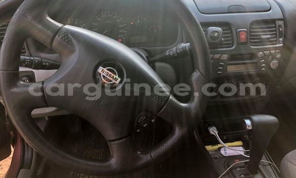 Acheter Occasion Voiture Nissan Almera Rouge à Conakry, Conakry Acheter Occasion Voiture Nissan Almera Rouge à Conakry, Conakry