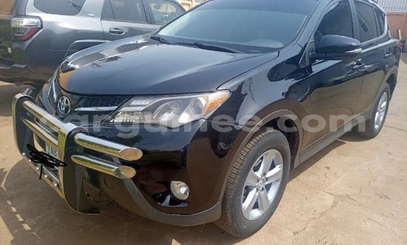Acheter Occasion Voiture Toyota RAV4 Noir à Conakry, Conakry Acheter Occasion Voiture Toyota RAV4 Noir à Conakry, Conakry