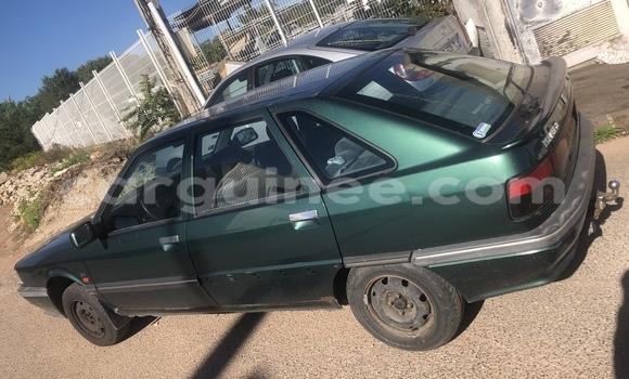 Acheter Occasion Voiture Renault 21 Vert à Conakry, Conakry