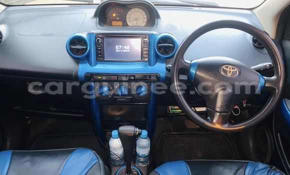 Acheter Occasion Voiture Toyota IST Bleu à Conakry, Conakry Acheter Occasion Voiture Toyota IST Bleu à Conakry, Conakry