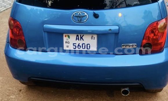 Acheter Occasion Voiture Toyota IST Bleu à Conakry, Conakry Acheter Occasion Voiture Toyota IST Bleu à Conakry, Conakry