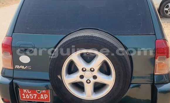 Acheter Occasion Voiture Toyota RAV4 Vert à Conakry, Conakry Acheter Occasion Voiture Toyota RAV4 Vert à Conakry, Conakry