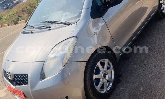 Acheter Occasion Voiture Toyota Yaris Gris à Conakry, Conakry Acheter Occasion Voiture Toyota Yaris Gris à Conakry, Conakry