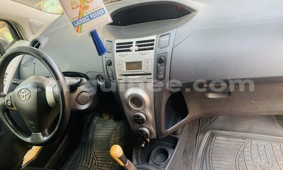 Acheter Occasion Voiture Toyota Yaris Gris à Conakry, Conakry Acheter Occasion Voiture Toyota Yaris Gris à Conakry, Conakry