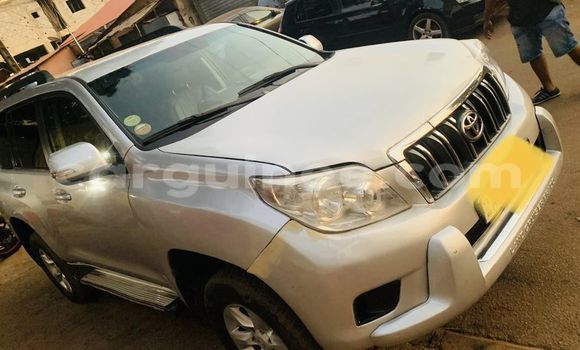 Acheter Occasion Voiture Toyota Land Cruiser Prado Gris à Conakry, Conakry Acheter Occasion Voiture Toyota Land Cruiser Prado Gris à Conakry, Conakry