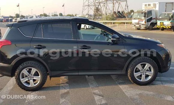 Acheter Import Voiture Toyota RAV4 Noir à Import - Dubai, Conakry Acheter Import Voiture Toyota RAV4 Noir à Import - Dubai, Conakry