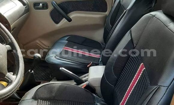 Acheter Occasion Voiture Nissan Terrano Vert à Conakry, Conakry Acheter Occasion Voiture Nissan Terrano Vert à Conakry, Conakry