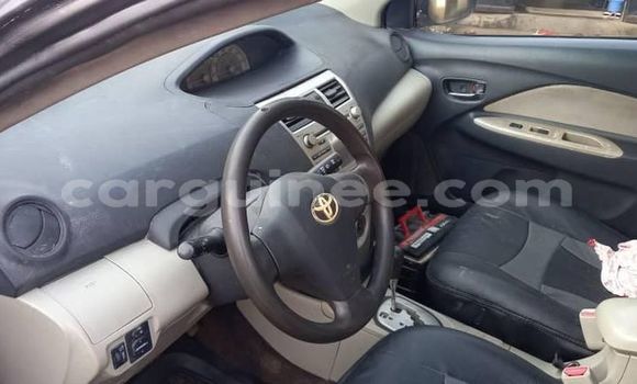 Acheter Occasion Voiture Toyota Yaris Bleu à Conakry, Conakry Acheter Occasion Voiture Toyota Yaris Bleu à Conakry, Conakry