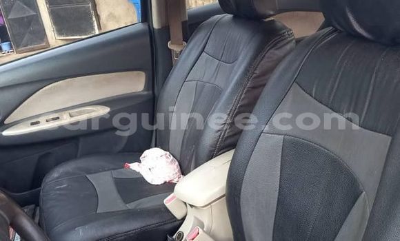 Acheter Occasion Voiture Toyota Yaris Bleu à Conakry, Conakry Acheter Occasion Voiture Toyota Yaris Bleu à Conakry, Conakry