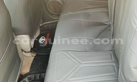 Acheter Occasion Voiture Toyota RAV4 Bleu à Conakry, Conakry Acheter Occasion Voiture Toyota RAV4 Bleu à Conakry, Conakry