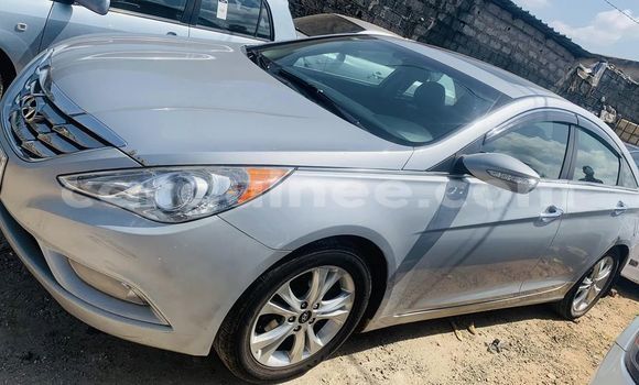Buy Used Hyundai Sonata Silver Car in Conakry in Conakry