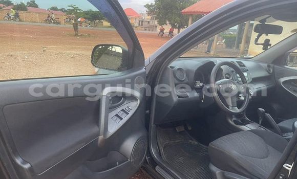 Acheter Occasion Voiture Toyota RAV4 Noir à Conakry, Conakry Acheter Occasion Voiture Toyota RAV4 Noir à Conakry, Conakry