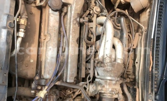 Acheter Occasion Voiture Mazda 323 Noir à Conakry, Conakry Acheter Occasion Voiture Mazda 323 Noir à Conakry, Conakry