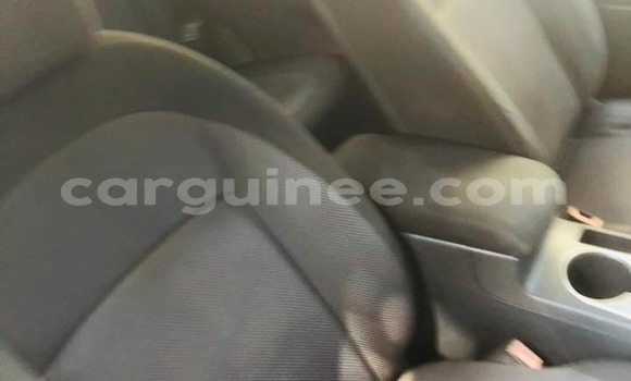 Buy Used Nissan Rogue Silver Car in Conakry in Conakry Buy Used Nissan Rogue Silver Car in Conakry in Conakry