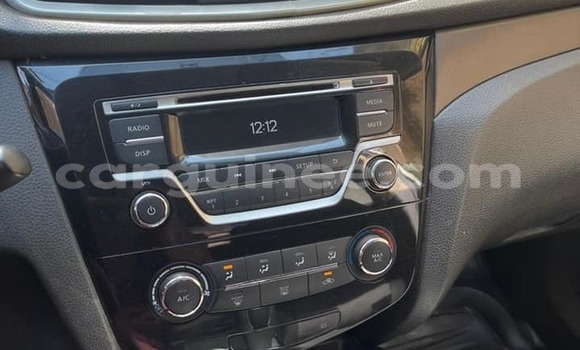 Buy Used Nissan Qashqai White Car in Conakry in Conakry Buy Used Nissan Qashqai White Car in Conakry in Conakry