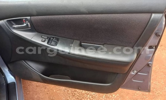 Buy Used Toyota Corolla Blue Car in Conakry in Conakry Buy Used Toyota Corolla Blue Car in Conakry in Conakry