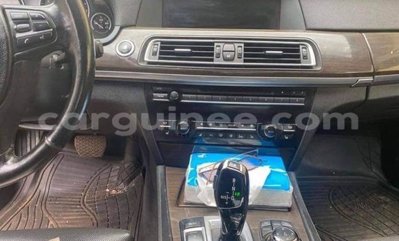 Acheter Occasion Voiture BMW 7-Series Bleu à Conakry, Conakry Acheter Occasion Voiture BMW 7-Series Bleu à Conakry, Conakry