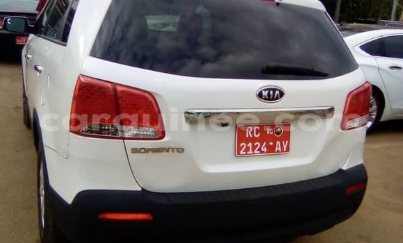 Acheter Occasion Voiture Kia Sorento Blanc à Conakry, Conakry Acheter Occasion Voiture Kia Sorento Blanc à Conakry, Conakry