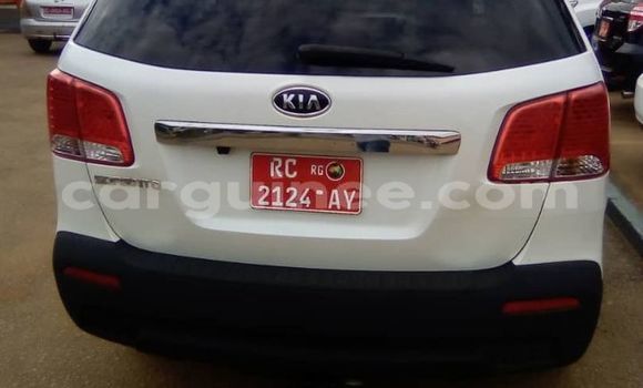 Acheter Occasion Voiture Kia Sorento Blanc à Conakry, Conakry Acheter Occasion Voiture Kia Sorento Blanc à Conakry, Conakry