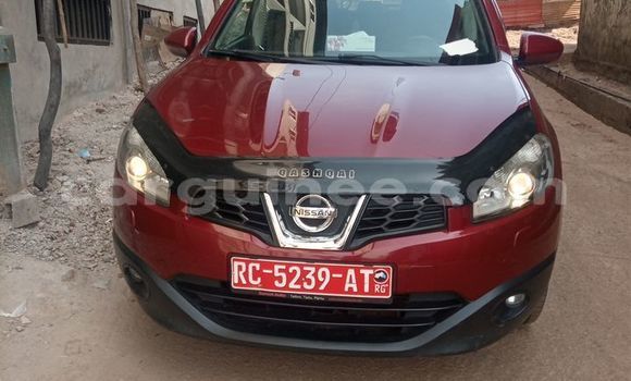 Buy Used Nissan Qashqai Red Car in Conakry in Conakry