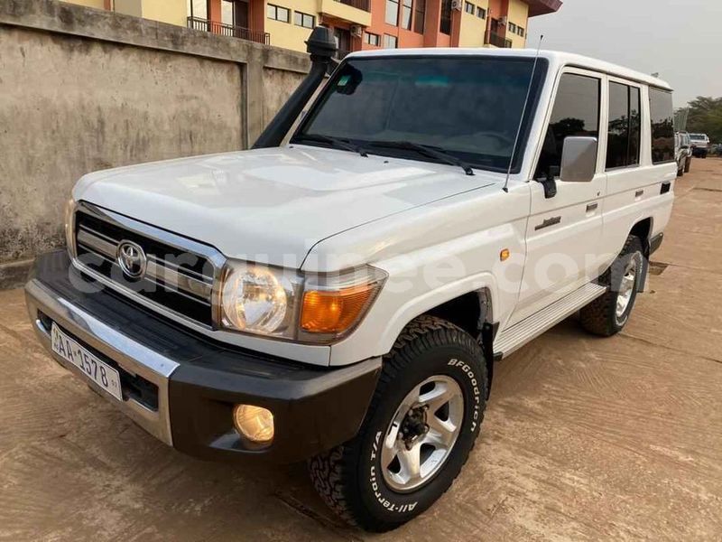 Big with watermark toyota land cruiser conakry conakry 8176