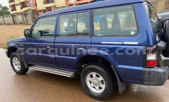 Buy Used Mitsubishi Pajero Blue Car in Conakry in Conakry Buy Used Mitsubishi Pajero Blue Car in Conakry in Conakry