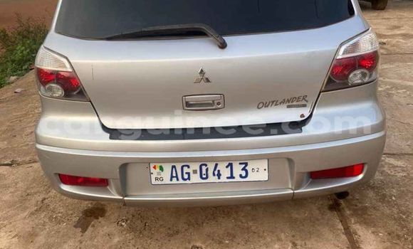 Buy Used Mitsubishi Outlander Silver Car in Conakry in Conakry Buy Used Mitsubishi Outlander Silver Car in Conakry in Conakry