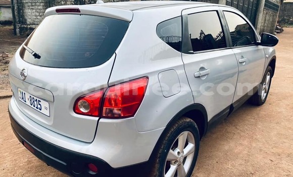 Buy Used Nissan Qashqai Silver Car in Conakry in Conakry Buy Used Nissan Qashqai Silver Car in Conakry in Conakry
