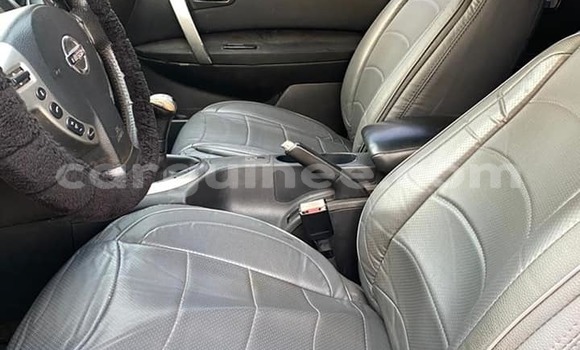 Buy Used Nissan Qashqai Silver Car in Conakry in Conakry Buy Used Nissan Qashqai Silver Car in Conakry in Conakry