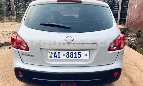 Buy Used Nissan Qashqai Silver Car in Conakry in Conakry Buy Used Nissan Qashqai Silver Car in Conakry in Conakry