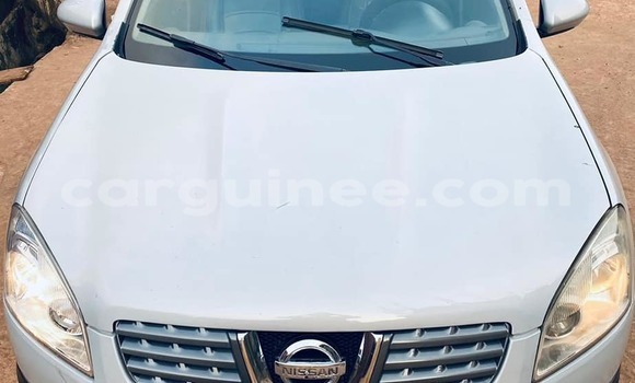 Buy Used Nissan Qashqai Silver Car in Conakry in Conakry Buy Used Nissan Qashqai Silver Car in Conakry in Conakry