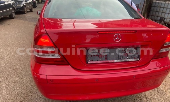 Buy Used Mercedes-Benz C–Class Red Car in Conakry in Conakry Buy Used Mercedes-Benz C–Class Red Car in Conakry in Conakry