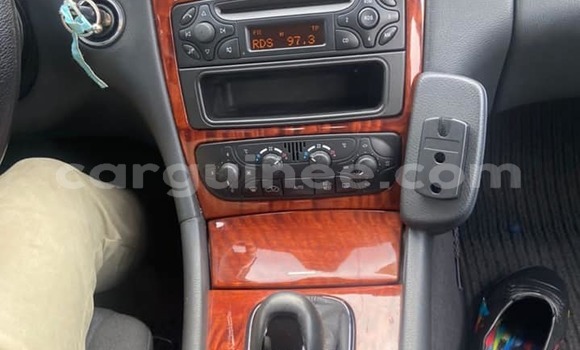 Buy Used Mercedes-Benz C–Class Red Car in Conakry in Conakry Buy Used Mercedes-Benz C–Class Red Car in Conakry in Conakry