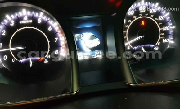 Acheter Import Voiture Toyota Avalon Noir à Import - Dubai, Conakry Acheter Import Voiture Toyota Avalon Noir à Import - Dubai, Conakry