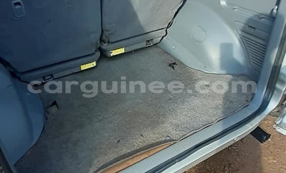 Acheter Occasion Voiture Toyota RAV4 Gris à Conakry, Conakry Acheter Occasion Voiture Toyota RAV4 Gris à Conakry, Conakry