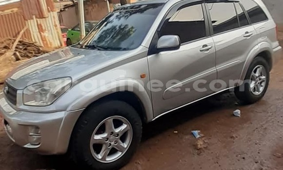 Acheter Occasion Voiture Toyota RAV4 Gris à Conakry, Conakry Acheter Occasion Voiture Toyota RAV4 Gris à Conakry, Conakry